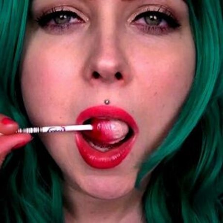 TheOneLilium ASMR onlyfans porn leaks