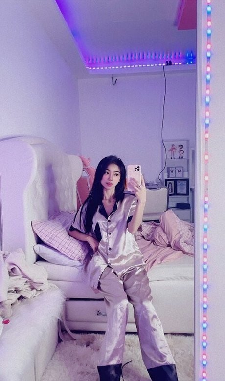 Akari leaked onlyfans pics