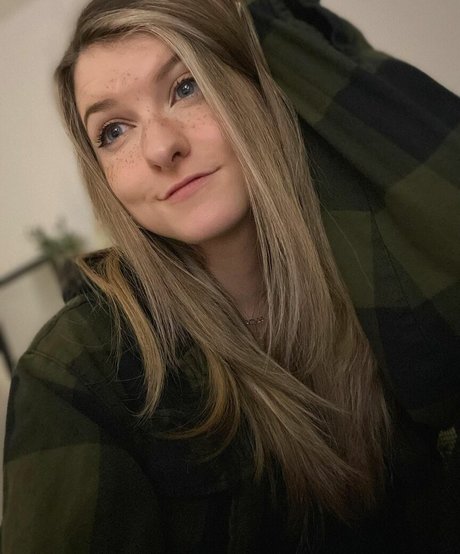 Lumenti onlyfans lesk