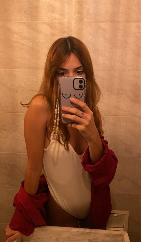 rennaacer nude onlyfans