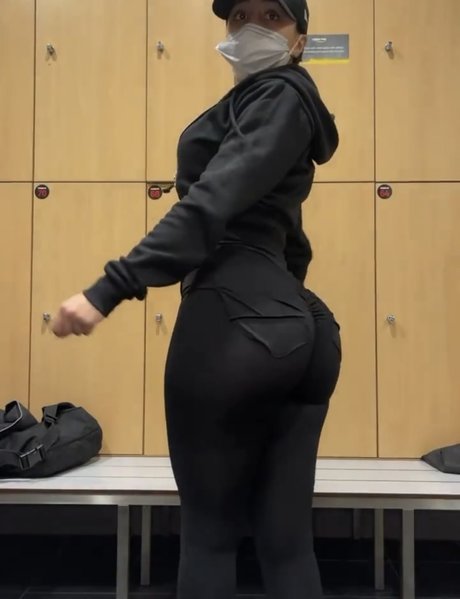 Akirayass onlyfans naked