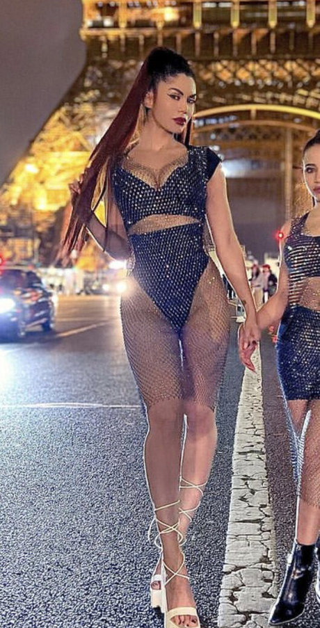 Lauren Cruz nude onlyfans leaked