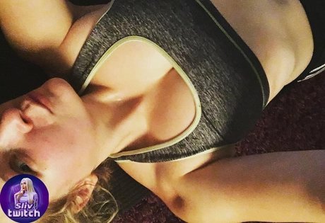 Sintica onlyfans pictures