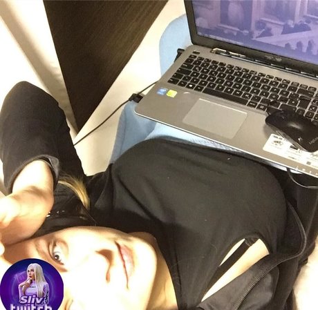 Sintica free onlyfans