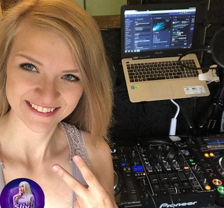 Sintica onlyfans joi