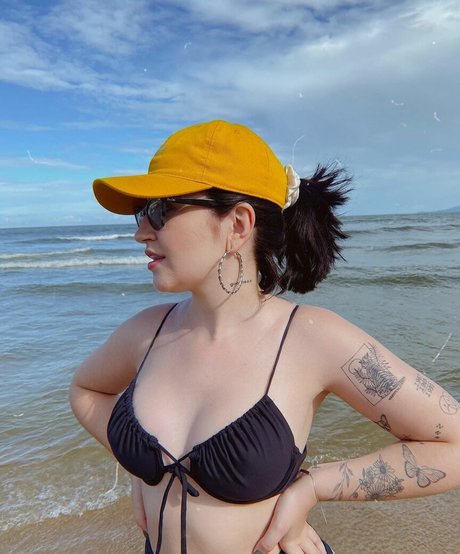 Bella Sant onlyfans free