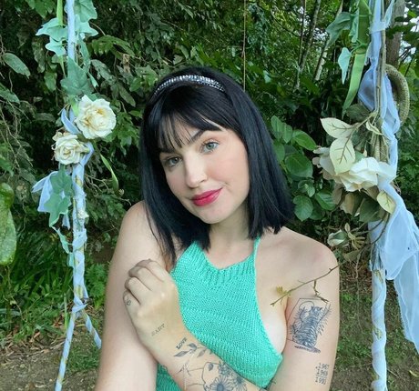 Bella Sant only fans leak nude