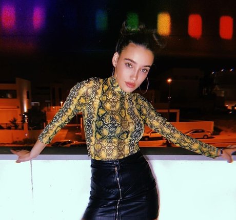 Liraz Nomdar onlyfans leaked free