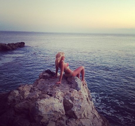 Cassie Scerbo onlyfans leak