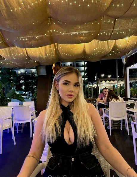 alicebrightt onlyfans gratis