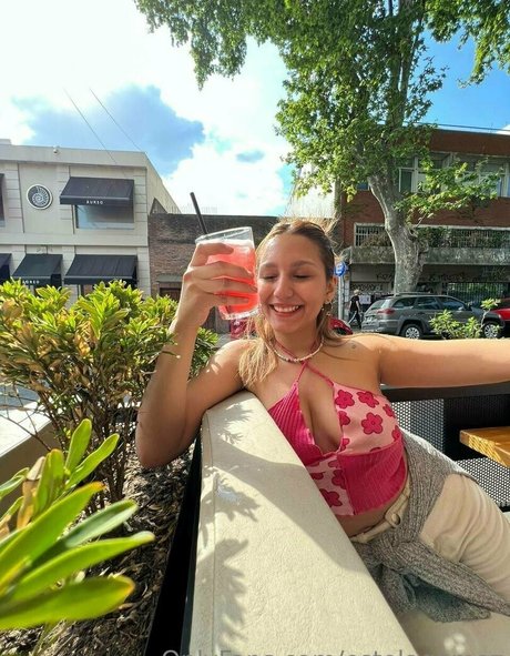 estelagomez only fans photos