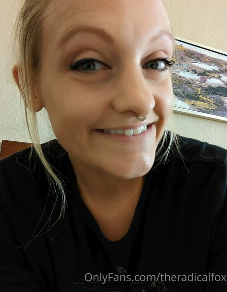 theradicalfox onlyfans leak porn