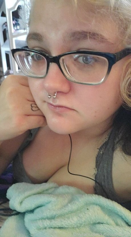 katiebugkitty122 leaked onlyfans sextape