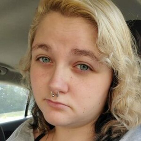 katiebugkitty122 onlyfans leak sex