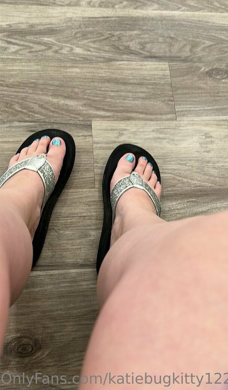 katiebugkitty122 onlyfans leaks porn