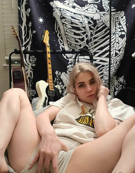 adalindgrayxo onlyfans nudes