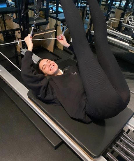 Kendall Jenner Profile pic