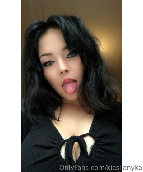 kicsilanyka xxx onlyfans