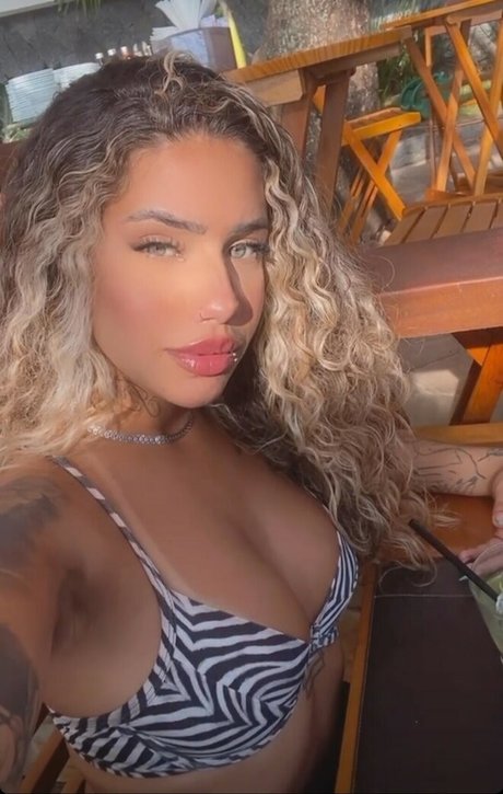 Muito Linda onlyfans lean