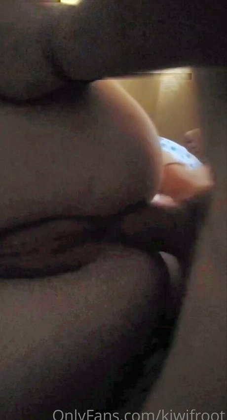 Kiwifroot onlyfans naked