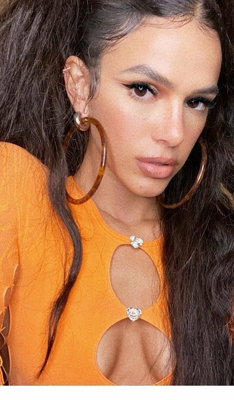 Bruna Marquezine onlyfans