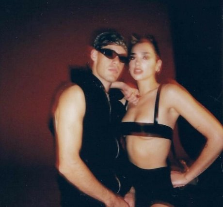 Dua Lipa onlyfans leak new