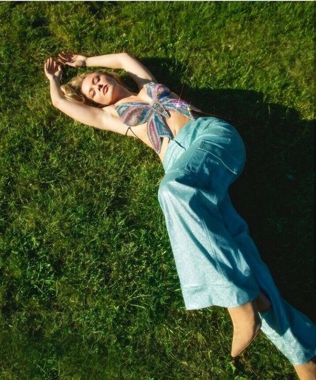 Zara Larsson naked onlyfans pics