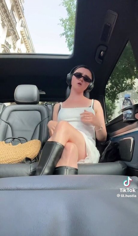 Maisie Williams onlyfans porn