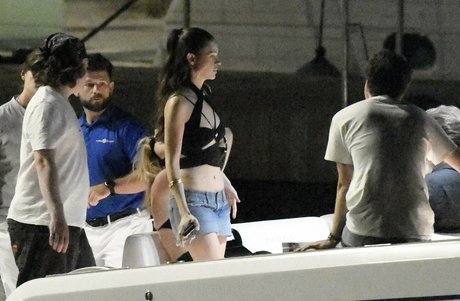 Nicola Peltz xxx onlyfans