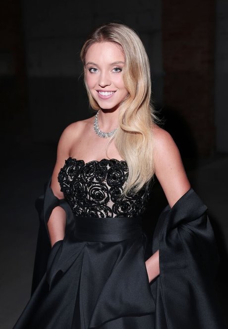 Sydney Sweeney onlyfans sexy