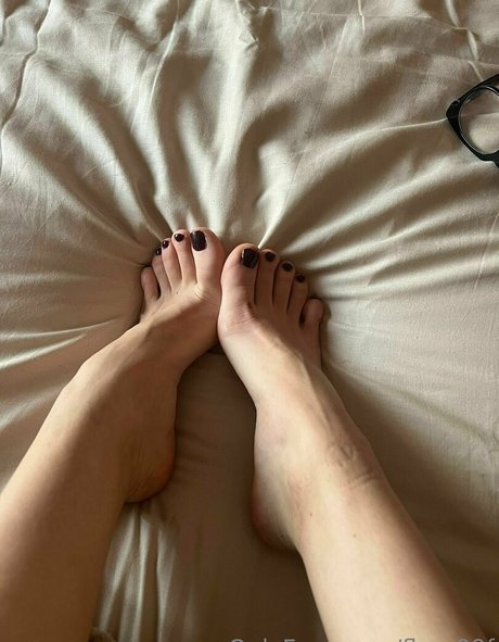 flora99f naked leaked onlyfans