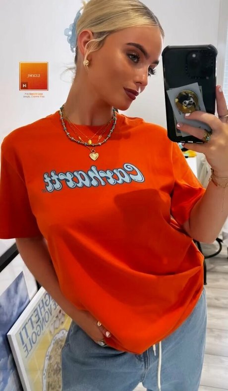 Millie Gibson onlyfans free