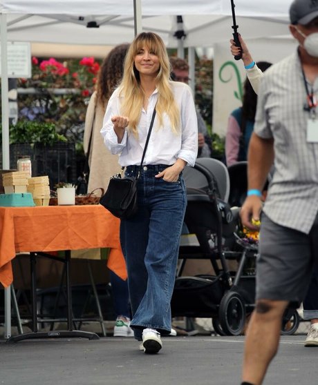 Kaley Cuoco nude leaked onlyfans