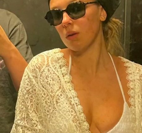 Millie Bobby Brown onlyfans model photo