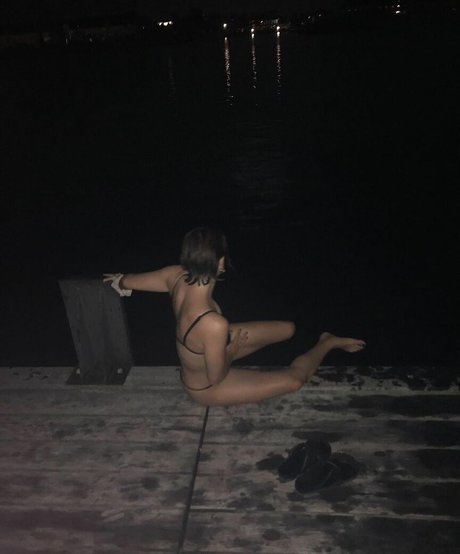 Shelley Hennig leak onlyfans