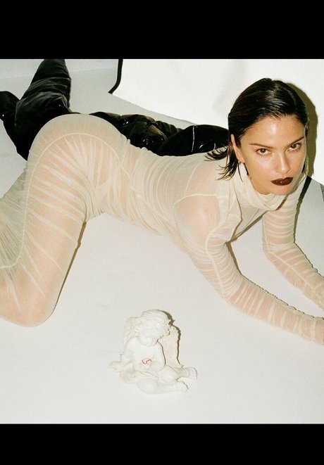 Shelley Hennig leaked nudes onlyfans