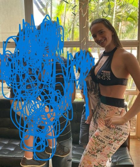 Isabelle Tramontini onlyfans strip