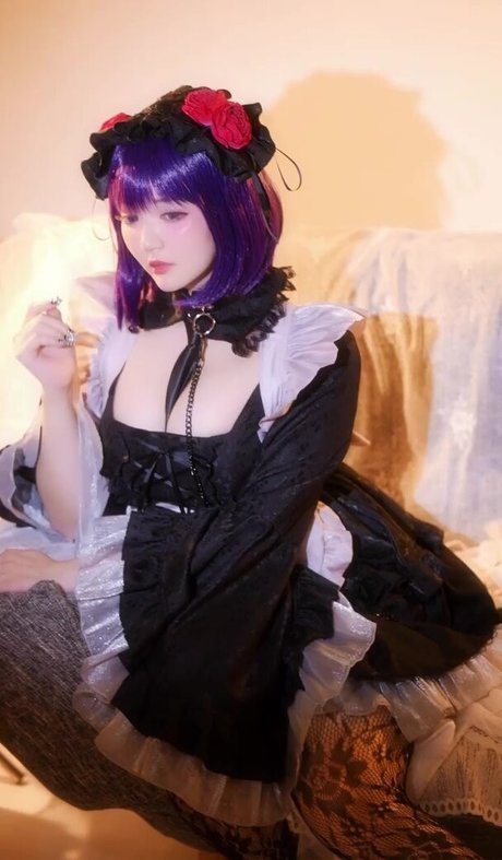 Ying Tze strip onlyfans