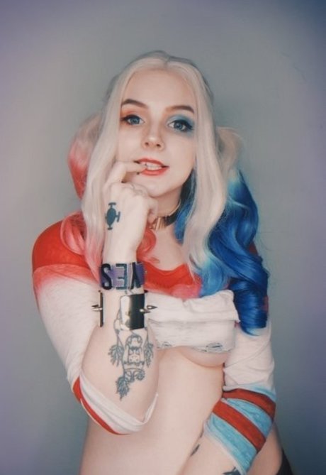 SunKan__21 onlyfans model photos