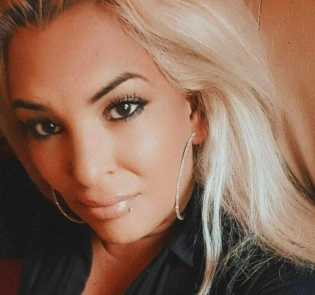 pamelalinks onlyfans model photos