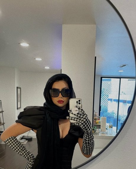 CarolineKwan only fans leaks porn