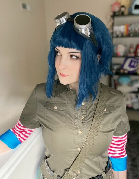 Hiso Neko onlyfans leaked tits