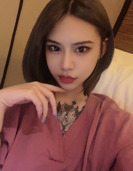 Deer white naked onlyfans