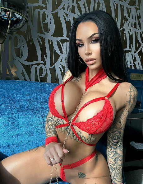 Natasha Noelle onlyfans leajs