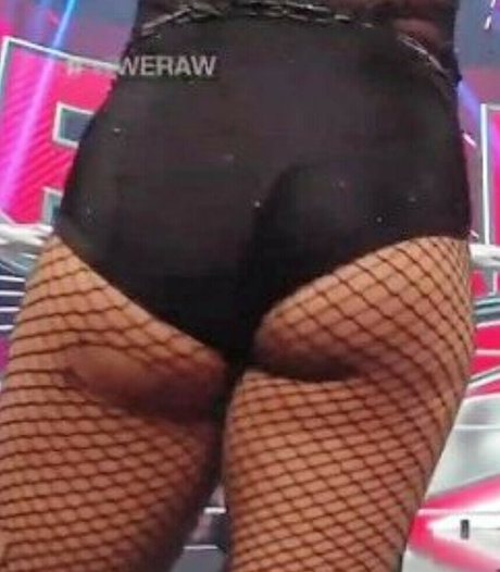 Becky Lynch onlyfans leaks