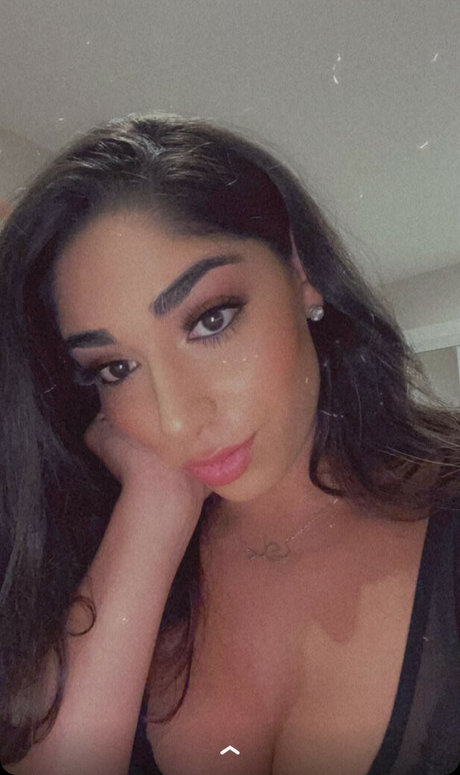 Mary Noura onlyfans exposed