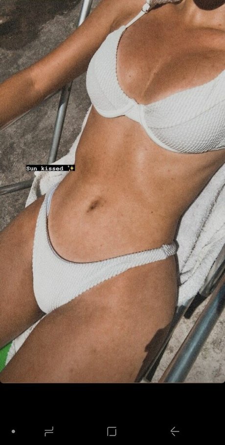 MaimyNyan onlyfans images