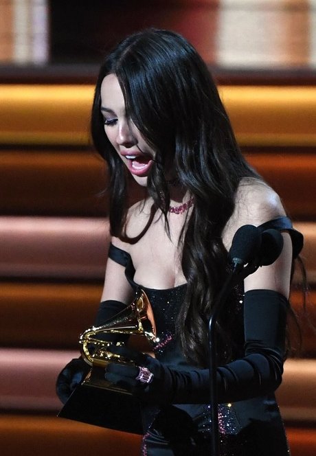 Olivia Rodrigo leaked onlyfans photos