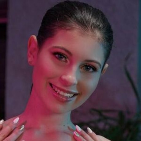 Lily Bella leaked nude onlyfans