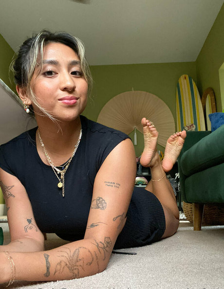 asiansmartsolesfree onlyfans nudes